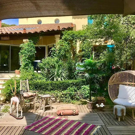 Designer Villa In Uzes Semesterbostad Uzès