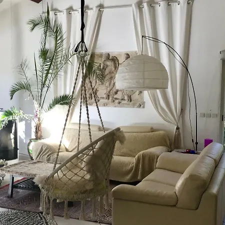 Designer Villa In Uzes Semesterbostad