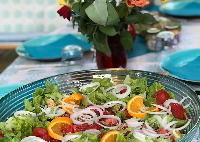 Romaine & A Uzès
