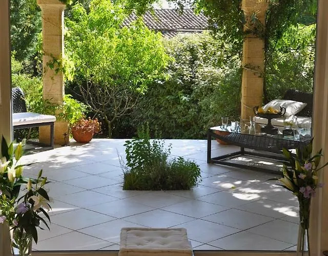 Semesterbostad Romaine & A Uzès